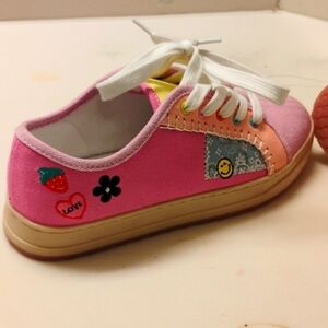 Steve Madden Sneakers